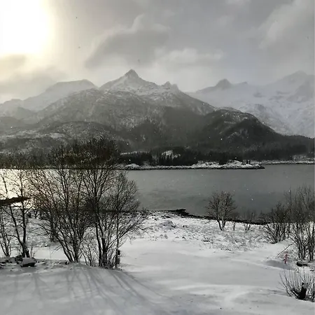 Tatil Evi Fjord House In The Heart Of Lofoten Urda