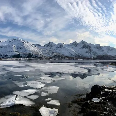 Fjord House In The Heart Of Lofoten *