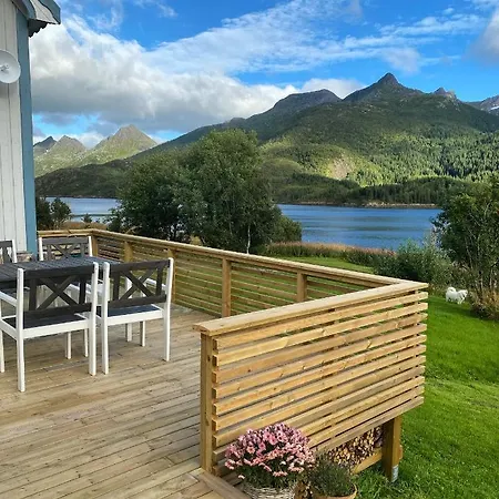 Fjord House In The Heart Of Lofoten * Urda